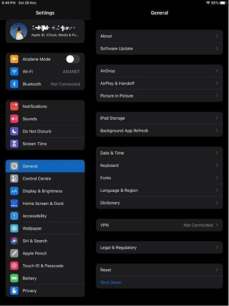 opening the settings on ipad